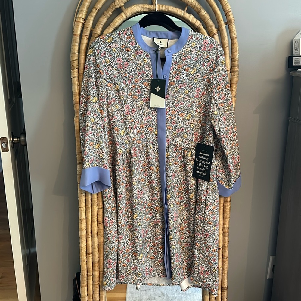 NWT Tnuck floral dress